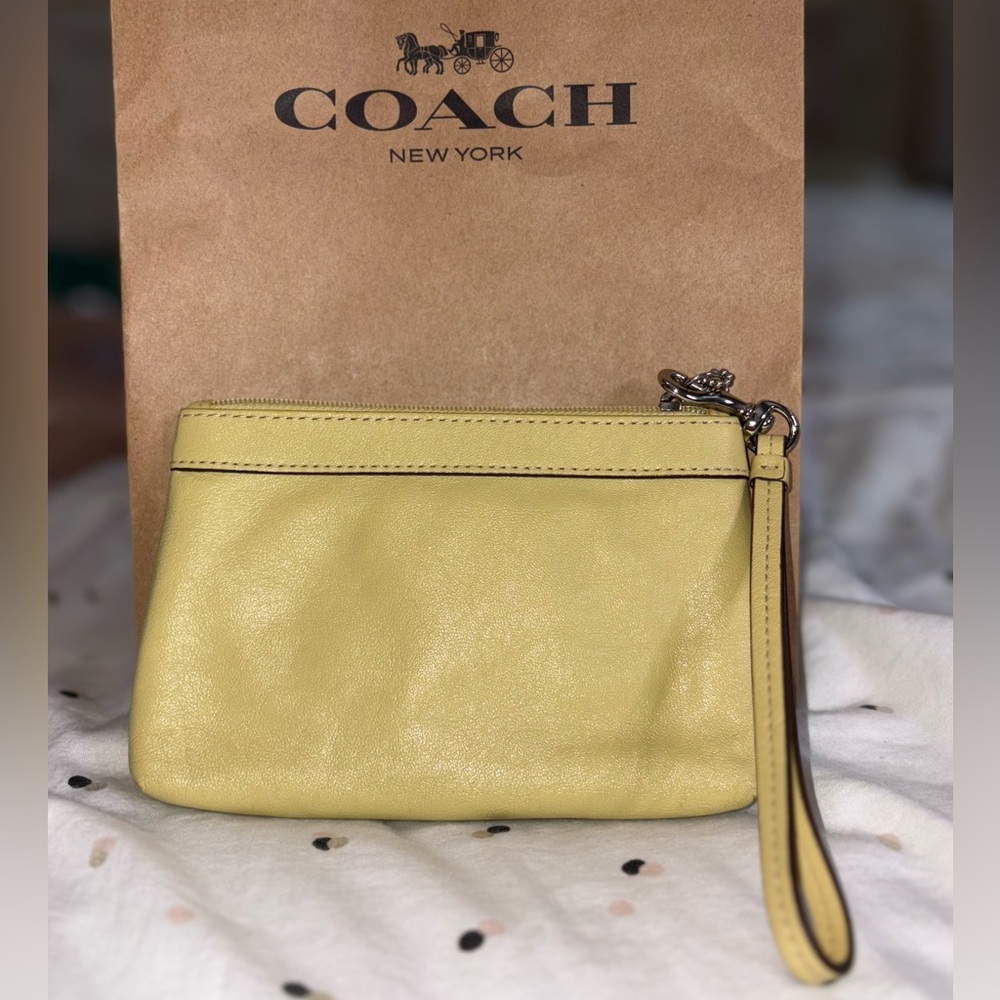 Coach Pale Yellow Leather Wristlet - Picture 2 of 10